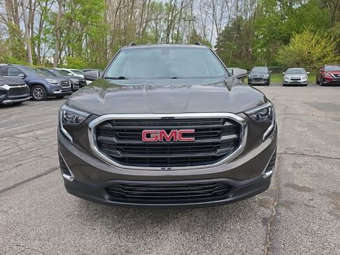 Certified 2019 GMC Terrain SLE w/ Driver Convenience Package FWD image 2