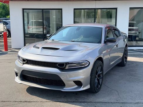 Used 2017 Dodge Charger SXT w/ Driver Confidence Group AWD/4WD image 10