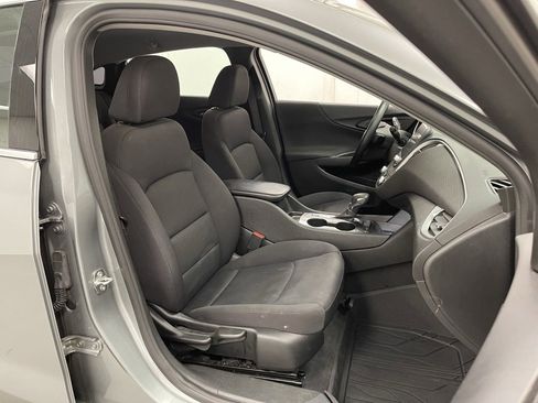 Used 2023 Chevrolet Malibu RS image 10