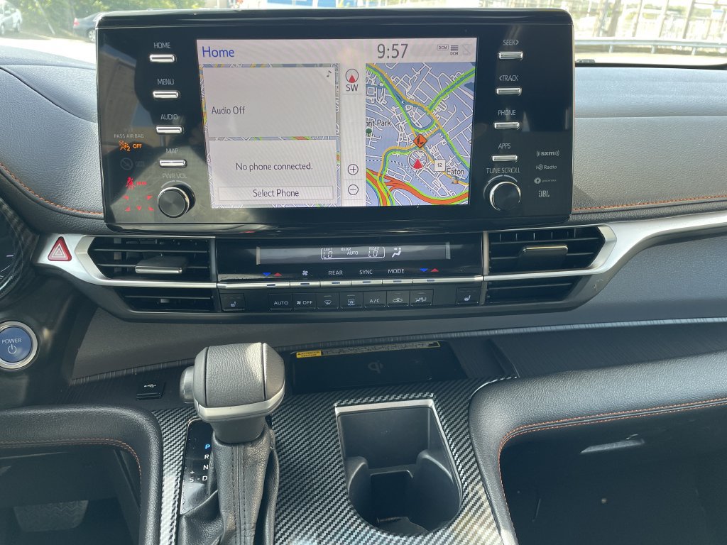 Certified 2023 Toyota Sienna XSE w/ XSE Plus Package AWD/4WD image 18