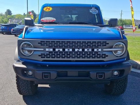 Certified 2025 Ford Bronco Badlands AWD/4WD image 2