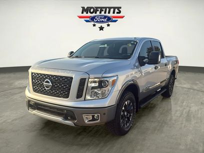 Used 2019 Nissan Titan PRO-4X w/ Pro-4x Convenience Package