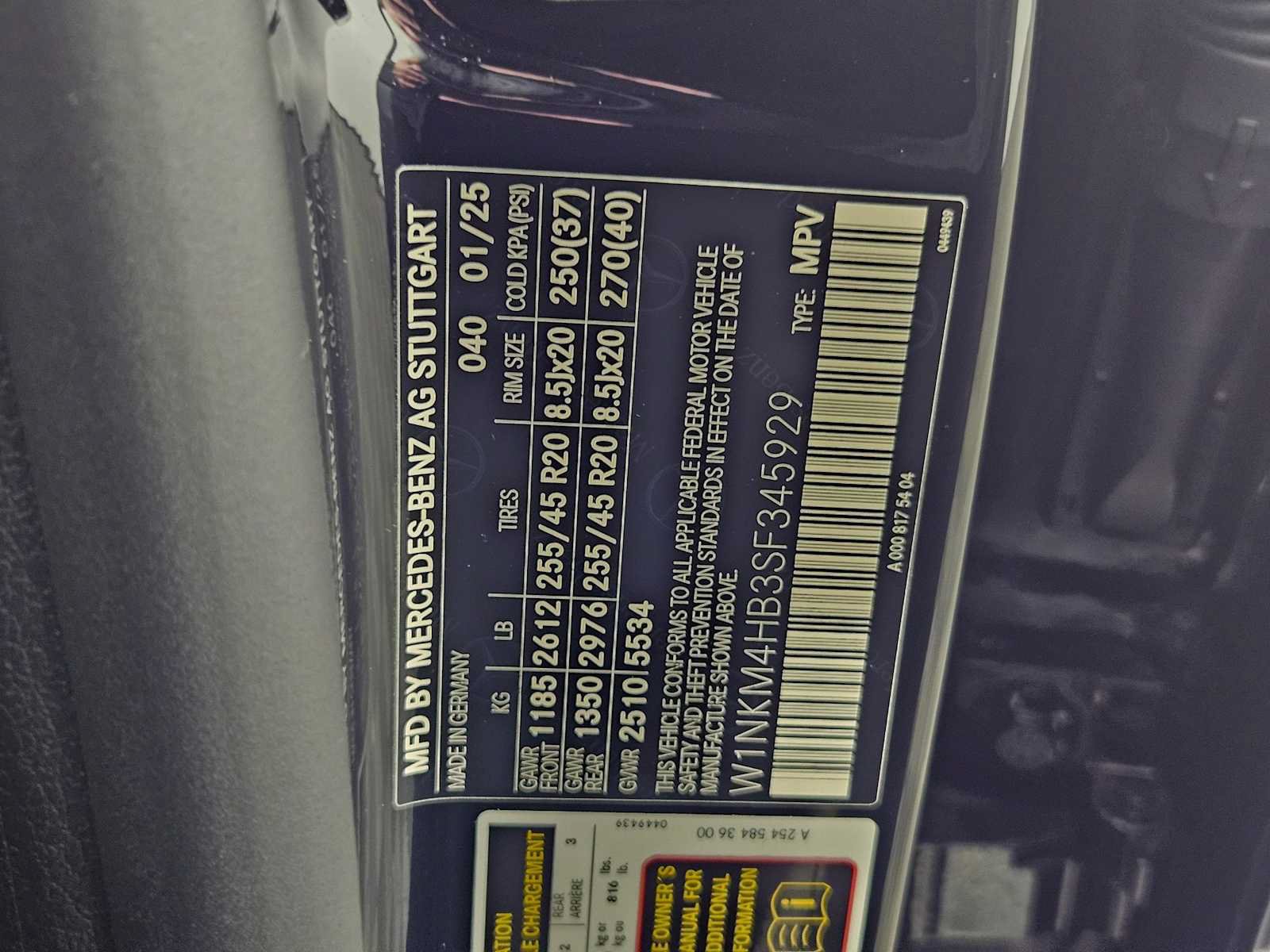 Used 2025 Mercedes-Benz GLC 300 4MATIC image 43