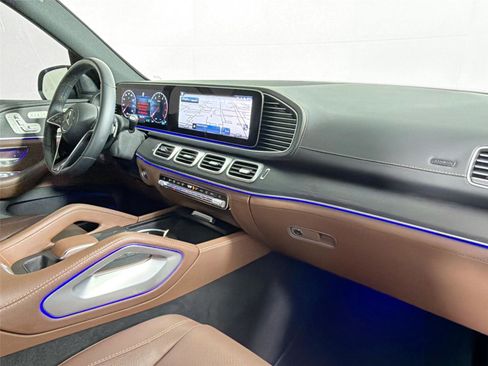 Used 2024 Mercedes-Benz GLE 450 4MATIC image 28