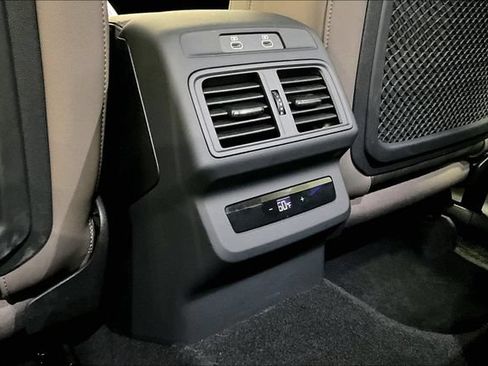 Used 2025 Audi Q5 Premium w/ Convenience Package AWD/4WD image 19