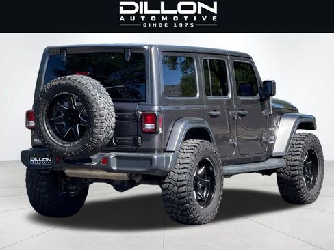 Used 2021 Jeep Wrangler Unlimited Sahara w/ Uconnect 4C Nav & Sound Group AWD/4WD image 4