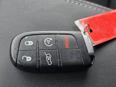Used 2014 Jeep Grand Cherokee Limited RWD image 37