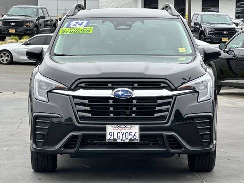Used 2024 Subaru Ascent Premium w/ Convenience Package AWD/4WD image 9