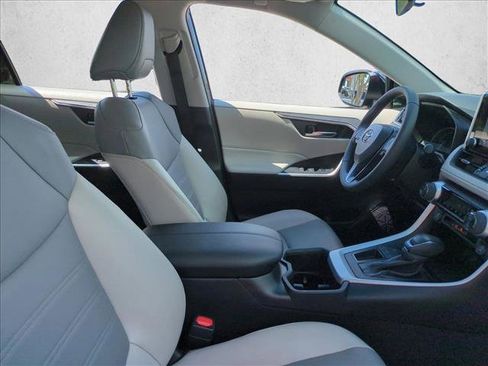 Used 2024 Toyota RAV4 XLE Premium FWD image 22
