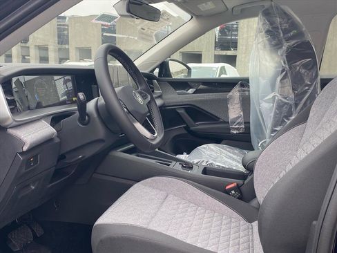 New 2026 Volkswagen Tiguan S AWD/4WD image 5
