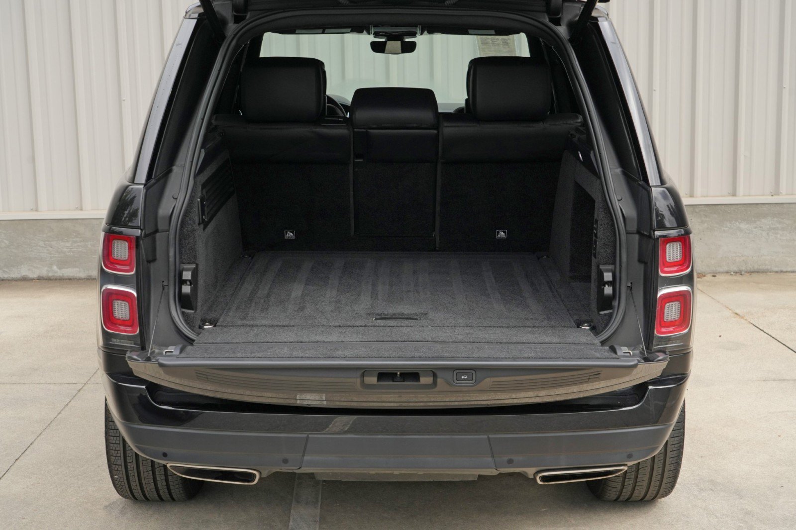 Used 2019 Land Rover Range Rover Supercharged AWD/4WD image 10