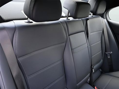 Certified 2025 Mercedes-Benz C 300 4MATIC Sedan image 14