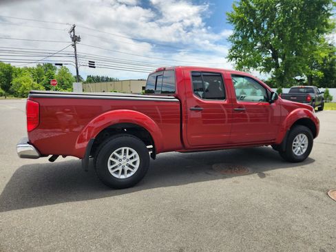 Used 2018 Nissan Frontier SV w/ Value Truck Package AWD/4WD image 17