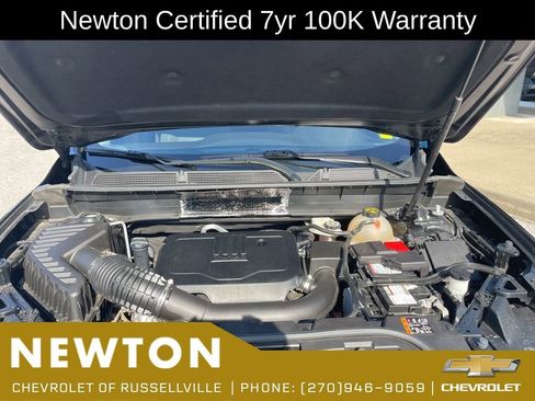 Used 2023 GMC Acadia SLE FWD image 50