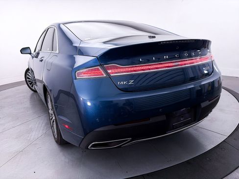 Used 2018 Lincoln MKZ Select w/ Select Plus Package FWD image 4