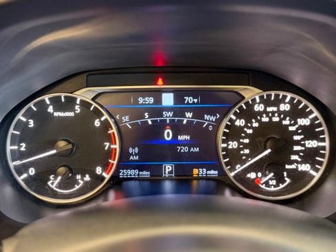 Used 2023 Nissan Altima 2.5 SL AWD/4WD image 27