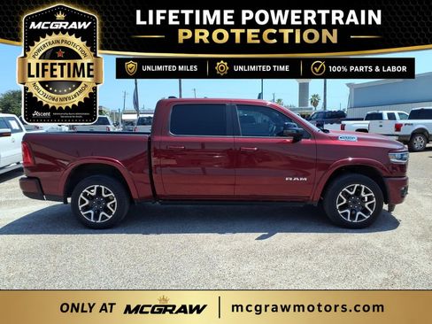 Used 2025 RAM 1500 Laramie w/ Laramie Southwest Edition AWD/4WD image 3