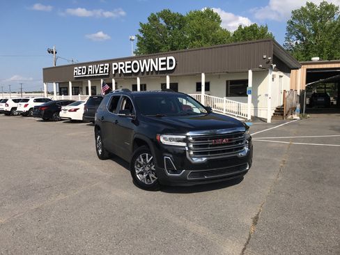 Used 2023 GMC Acadia SLT image 3