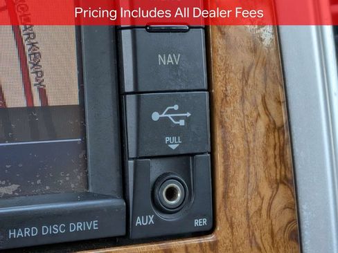 Used 2010 Jeep Grand Cherokee Limited w/ Trailer Tow Group AWD/4WD image 24