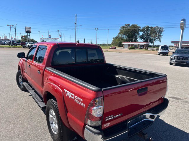 Used 2015 Toyota Tacoma 4x4 Double Cab w/ TRD Off-Road Package image 26