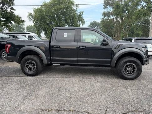 Used 2020 Ford F150 Raptor w/ Equipment Group 802A Luxury AWD/4WD image 2