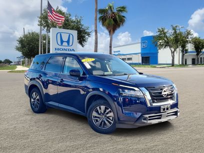 Used 2022 Nissan Pathfinder S