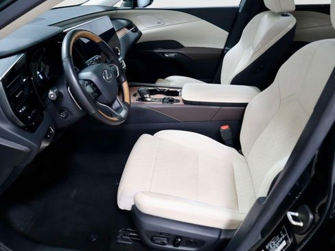 Used 2025 Lexus RX 450h AWD w/ Convenience Package image 23