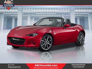 Used 2018 MAZDA MX-5 Miata Club video 1