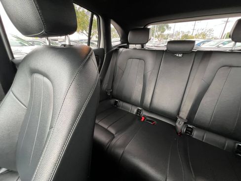 Used 2025 Mercedes-Benz GLA 250 4MATIC image 44