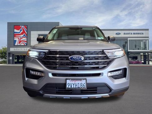 Used 2024 Ford Explorer XLT w/ Equipment Group 202A image 2