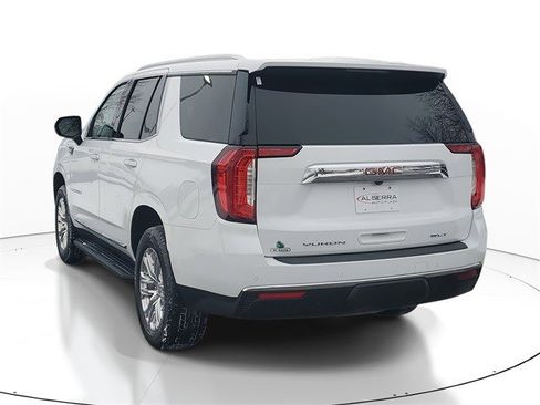 Certified 2023 GMC Yukon SLT image 3