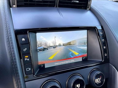 Used 2018 Jaguar F-TYPE Convertible image 12