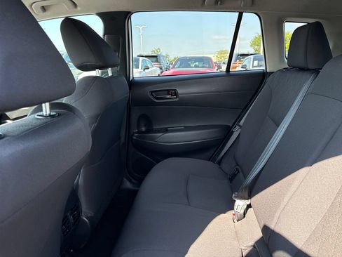 Used 2024 Toyota Corolla Cross LE FWD image 13
