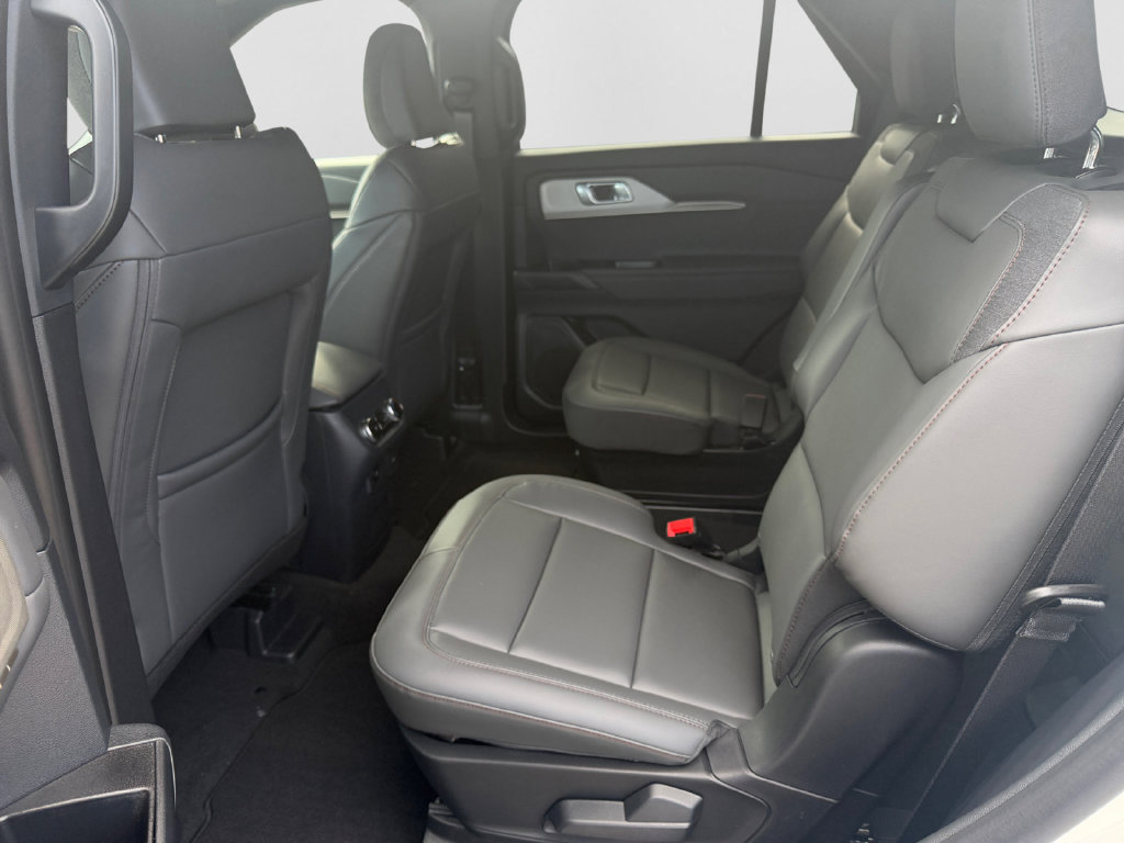 New 2027 Ford Explorer Active w/ Active Comfort Package AWD/4WD image 9