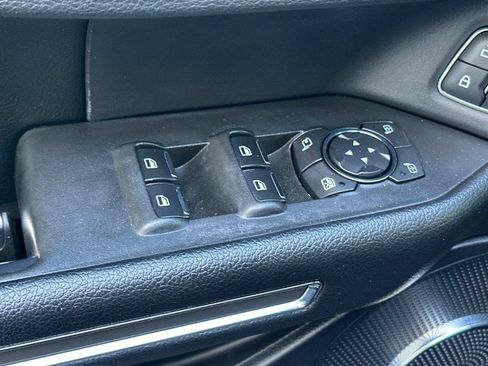 Used 2020 Ford Expedition XLT w/ Equipment Group 202A RWD image 13