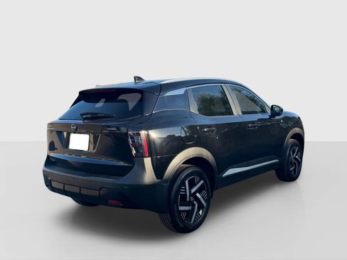New 2026 Nissan Kicks SV FWD image 6