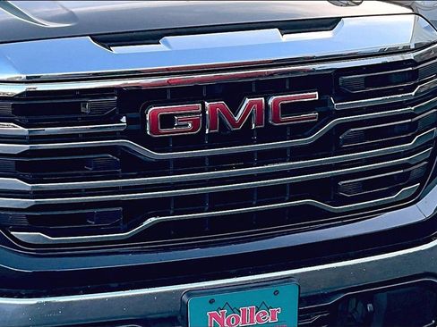 Used 2025 GMC Sierra 1500 SLT image 29