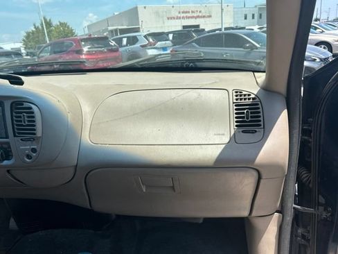 Used 2004 Ford F150 XL RWD image 13