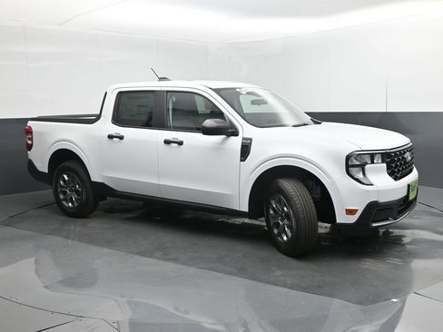 New 2026 Ford Maverick XLT w/ Equipment Group 301A AWD/4WD image 7