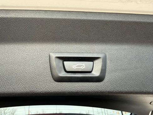 Used 2018 BMW X3 xDrive30i image 15