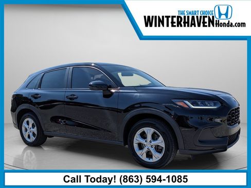 Used 2024 Honda HR-V LX image 1