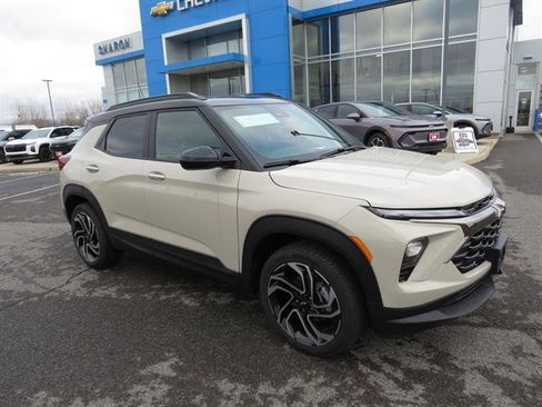 New 2026 Chevrolet TrailBlazer RS w/ Convenience Package image 3