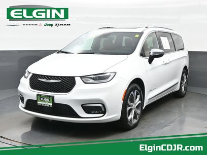 Used 2026 Chrysler Pacifica Pinnacle