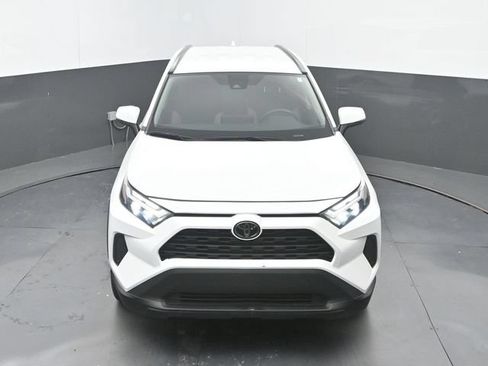Used 2024 Toyota RAV4 XLE FWD image 30