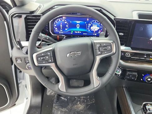 Used 2025 Chevrolet Silverado 1500 RST w/ All Star Edition Plus AWD/4WD image 25