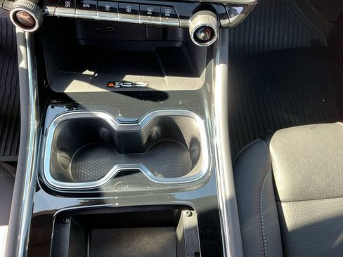 Certified 2026 Chevrolet Traverse RS w/ LPO, Floor Liner Package AWD/4WD image 16