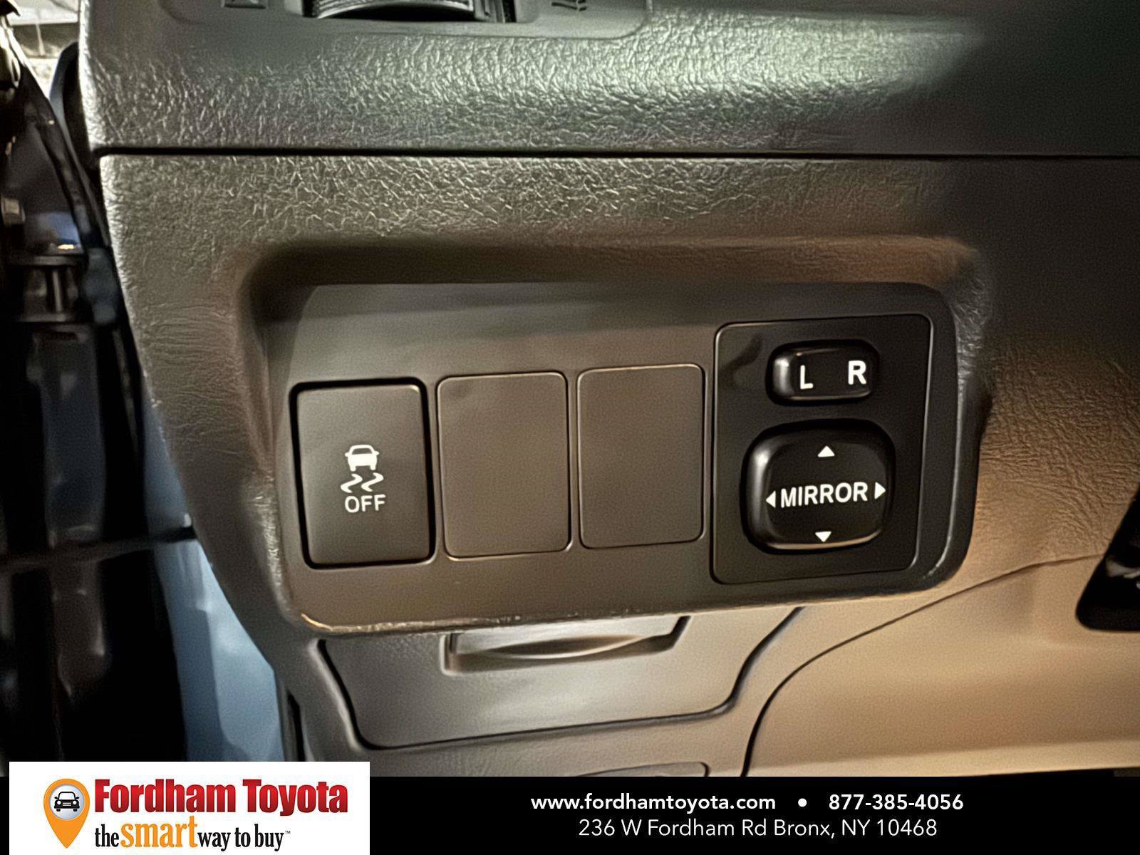 Used 2013 Toyota Corolla S w/ Premium Pkg FWD image 20