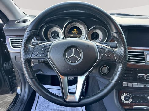Used 2014 Mercedes-Benz CLS 550 4MATIC image 11