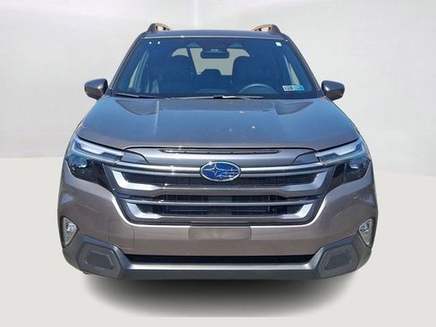 Used 2025 Subaru Forester Limited AWD/4WD image 2