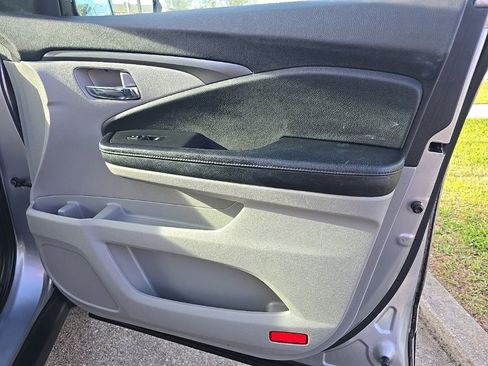 Used 2017 Honda Pilot EX-L image 35